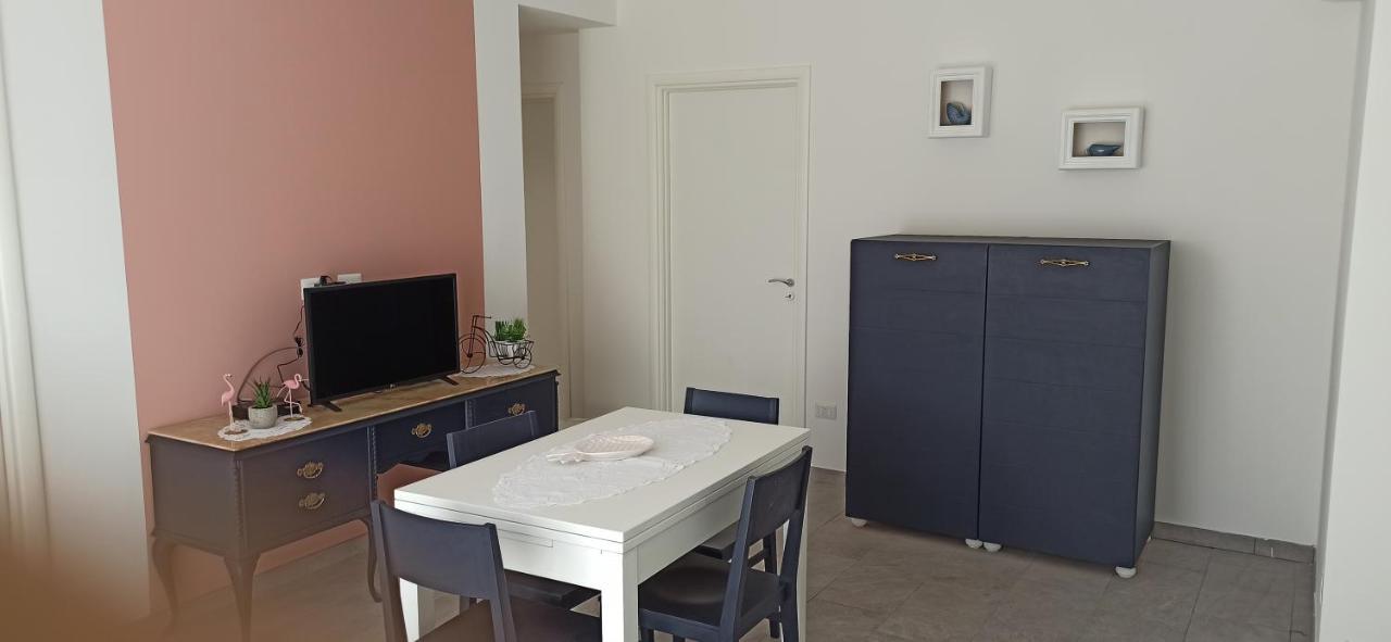 Casa Clara Al Mare Nel Salento Διαμέρισμα Santa Maria al Bagno Εξωτερικό φωτογραφία